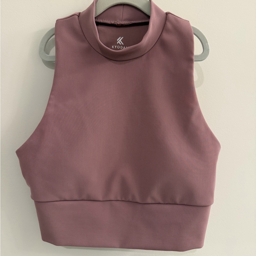 KYODAN - cropped tank top. Double lined. Built in bra - removable pads Size M.